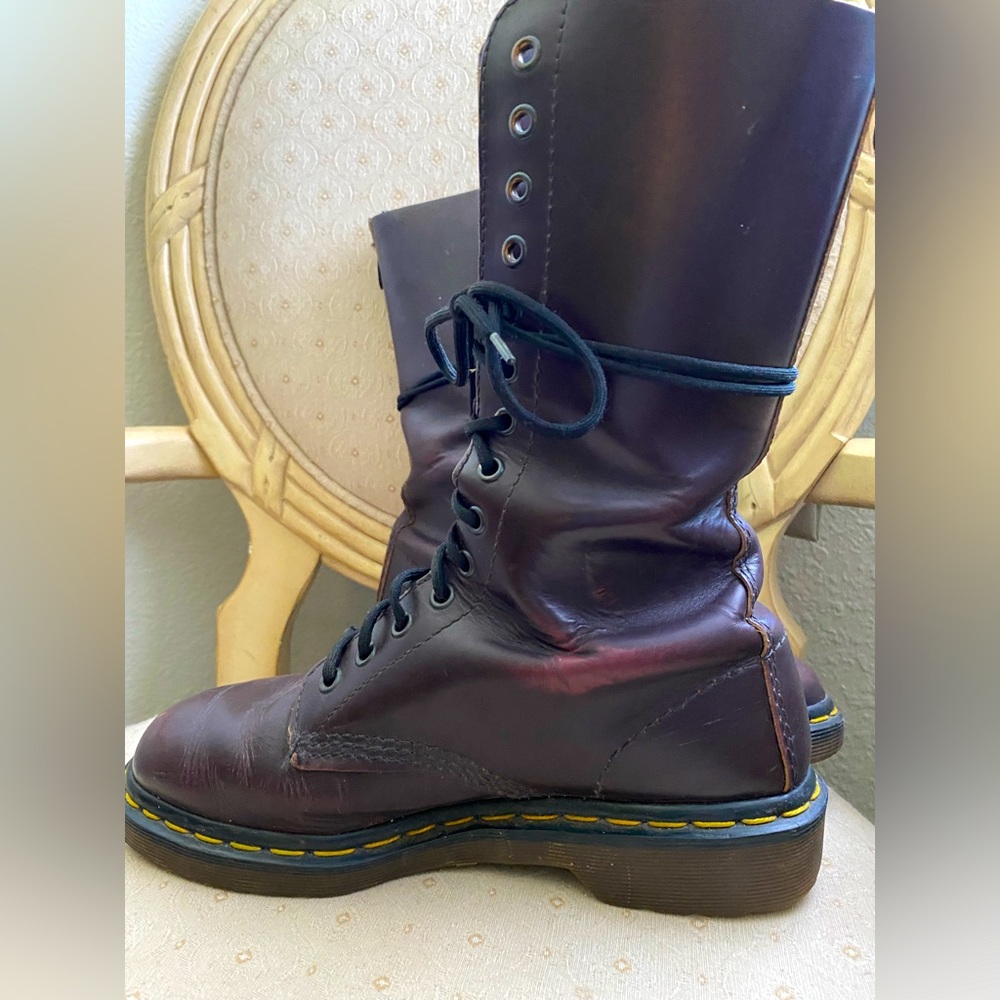 Doc Martens 14 eye M/6 W/8